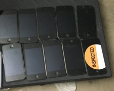 Lot of 10 Apple iPod Touch 8gb A1367 - silver/White