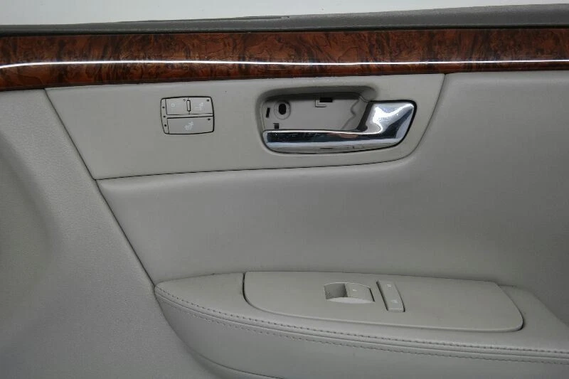 2007 Cadillac DTS RH Right Front Passenger Door Panel - Image 4 of 4
