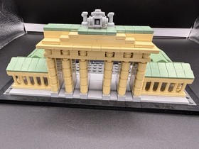 Lego Architecture Brandenburg Gate Brandenburger Germany 21011 No Box or Manual