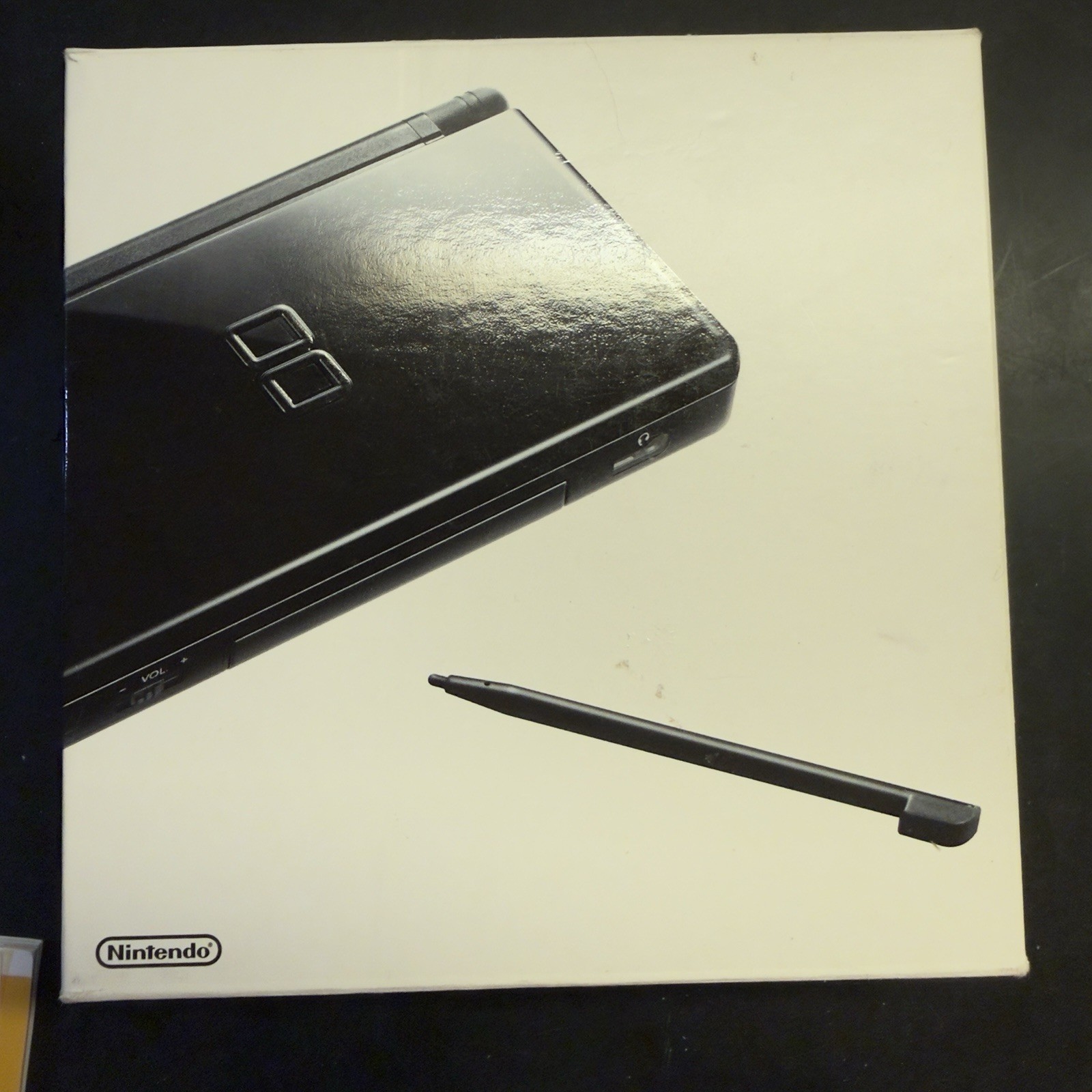 Nintendo DS Lite Handheld System in Box - Black -