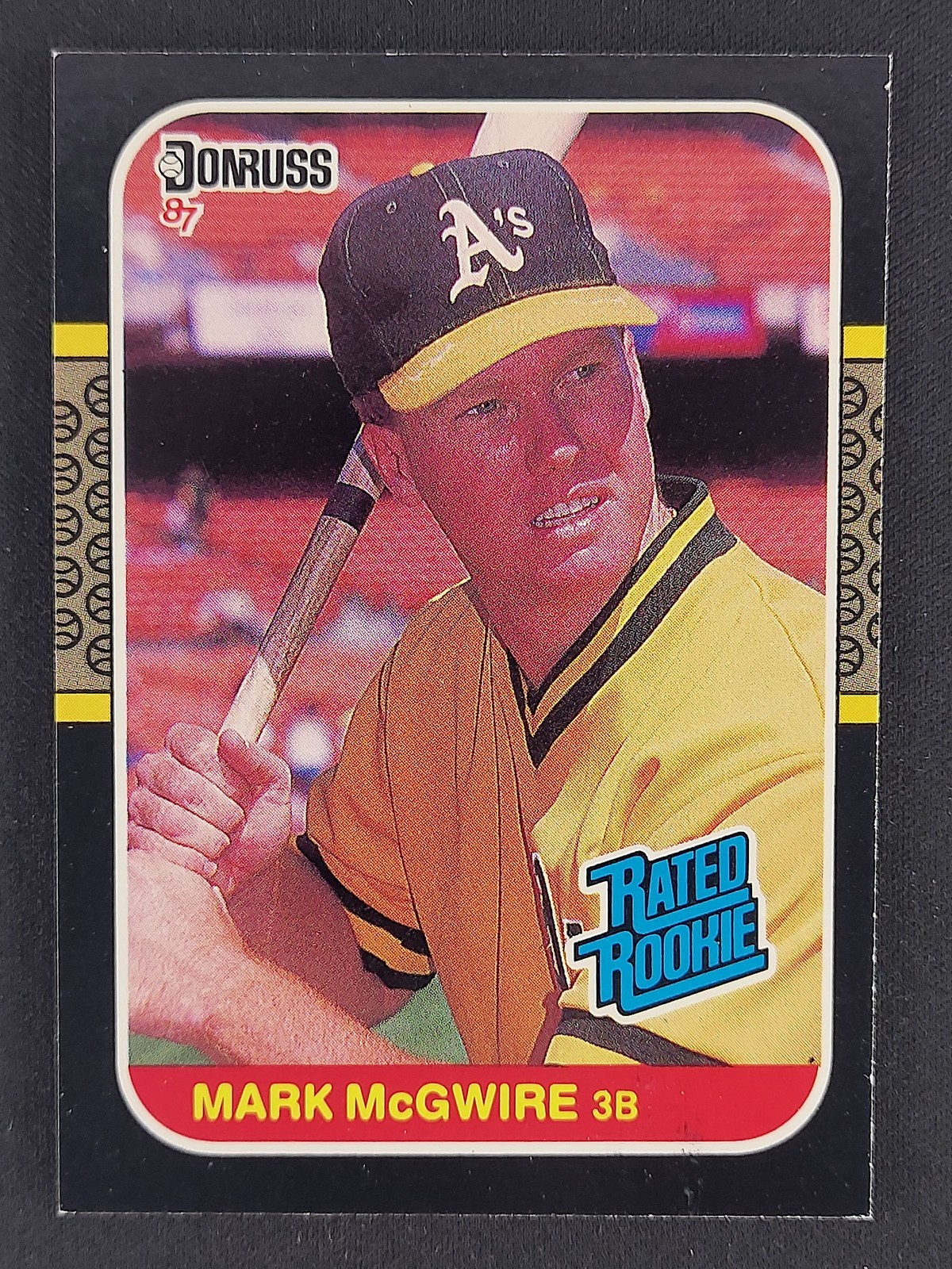 Mark McGwire 1987 Leaf #46 Rookie Card