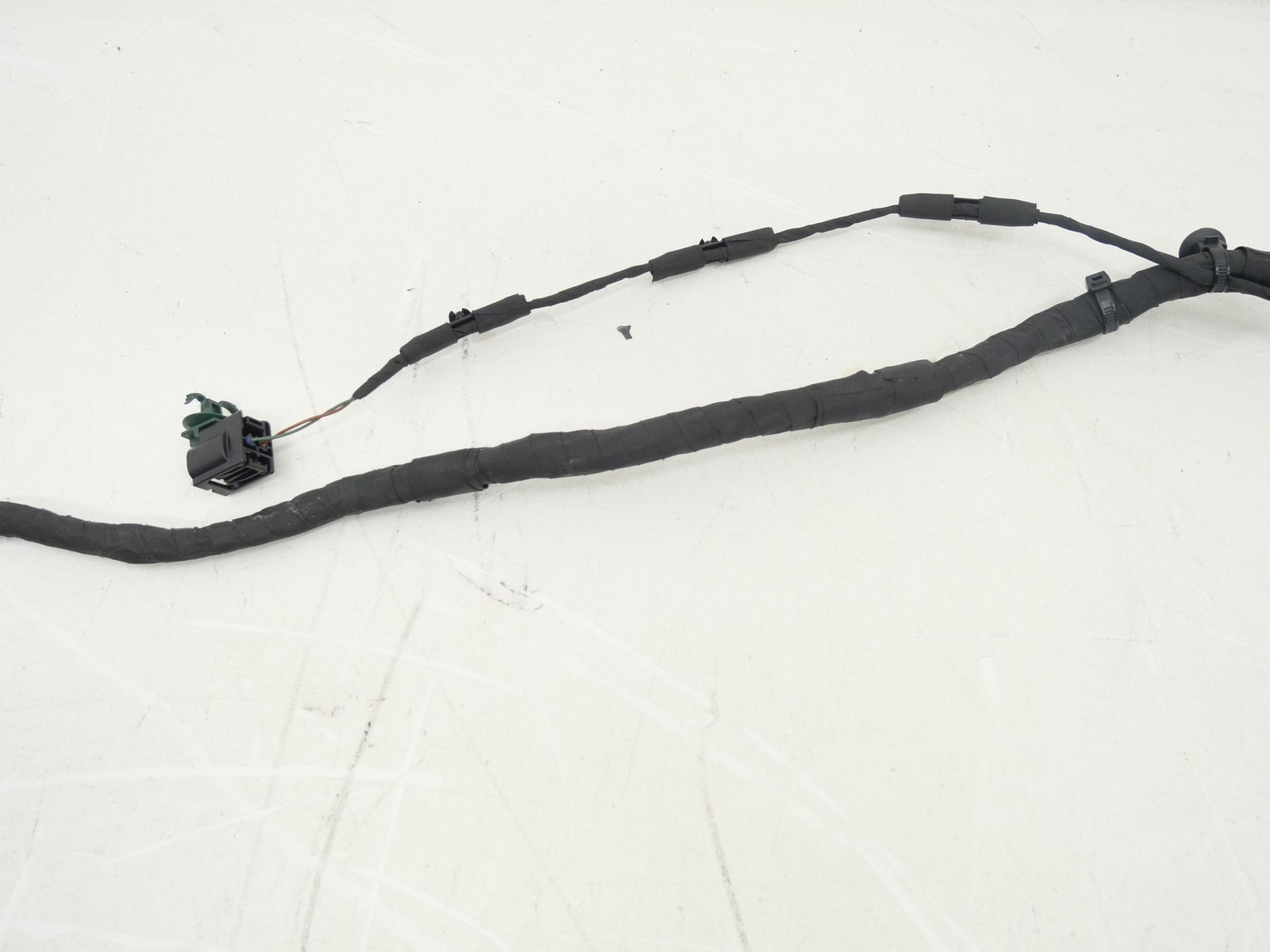 McLaren 570S 2016-2021 Front Left Door wiring harness P/N 13M1472CP