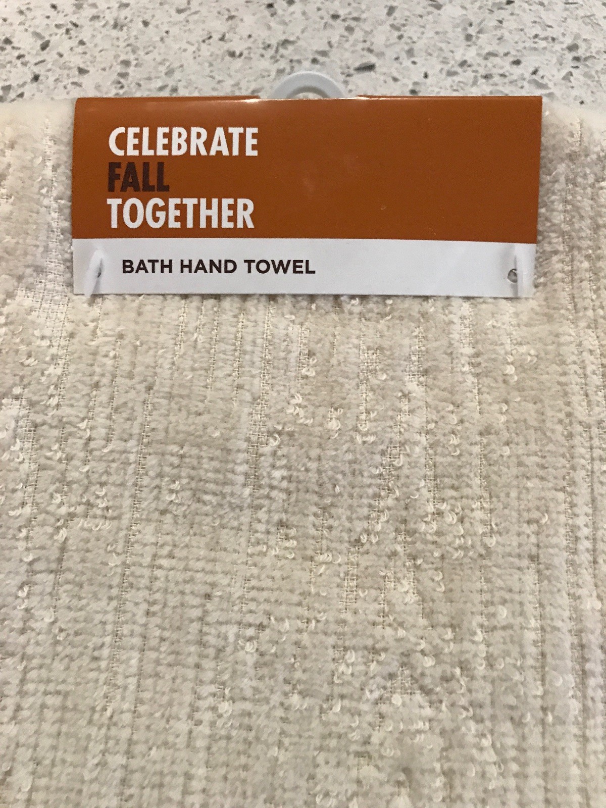 Kohl's "Celebrate Fall" THEMED CREME 100 Cotton Hand Towel NWT 9.99