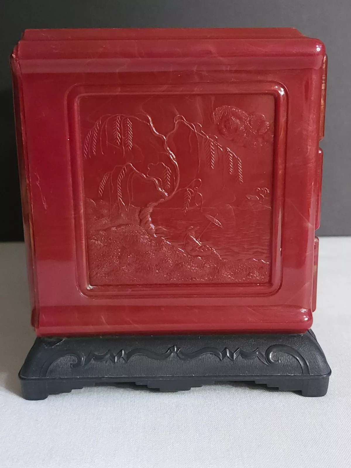 Picture 4 of 8