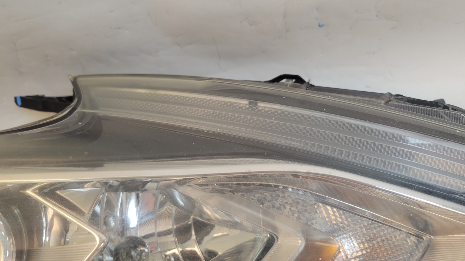 2016 - 2018 OEM Nissan Altima Left Headlight Halogen LED 949820 LH 