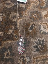 Pair Of Claire's Best Friends Bff Christmas Heart Magnetic Necklaces