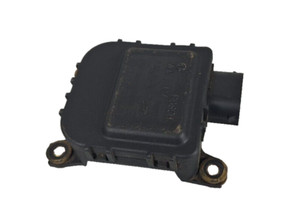 Audi A4 S4 B5 8D 2001 Luftklappenmotor Heizungsstellmotor 8D1820511B OEM