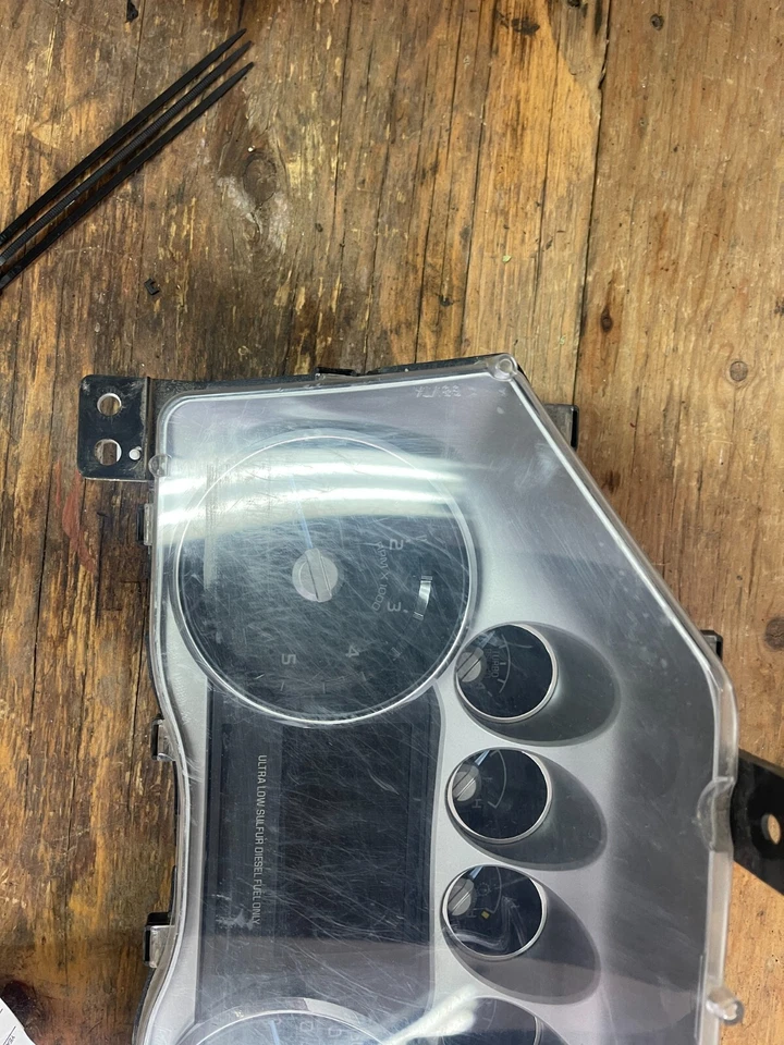 Ford F350 Powerstroke 2014-2016 6,7 Powerstroke Lariat calibre clúster ay11020 Foto 2 de 4