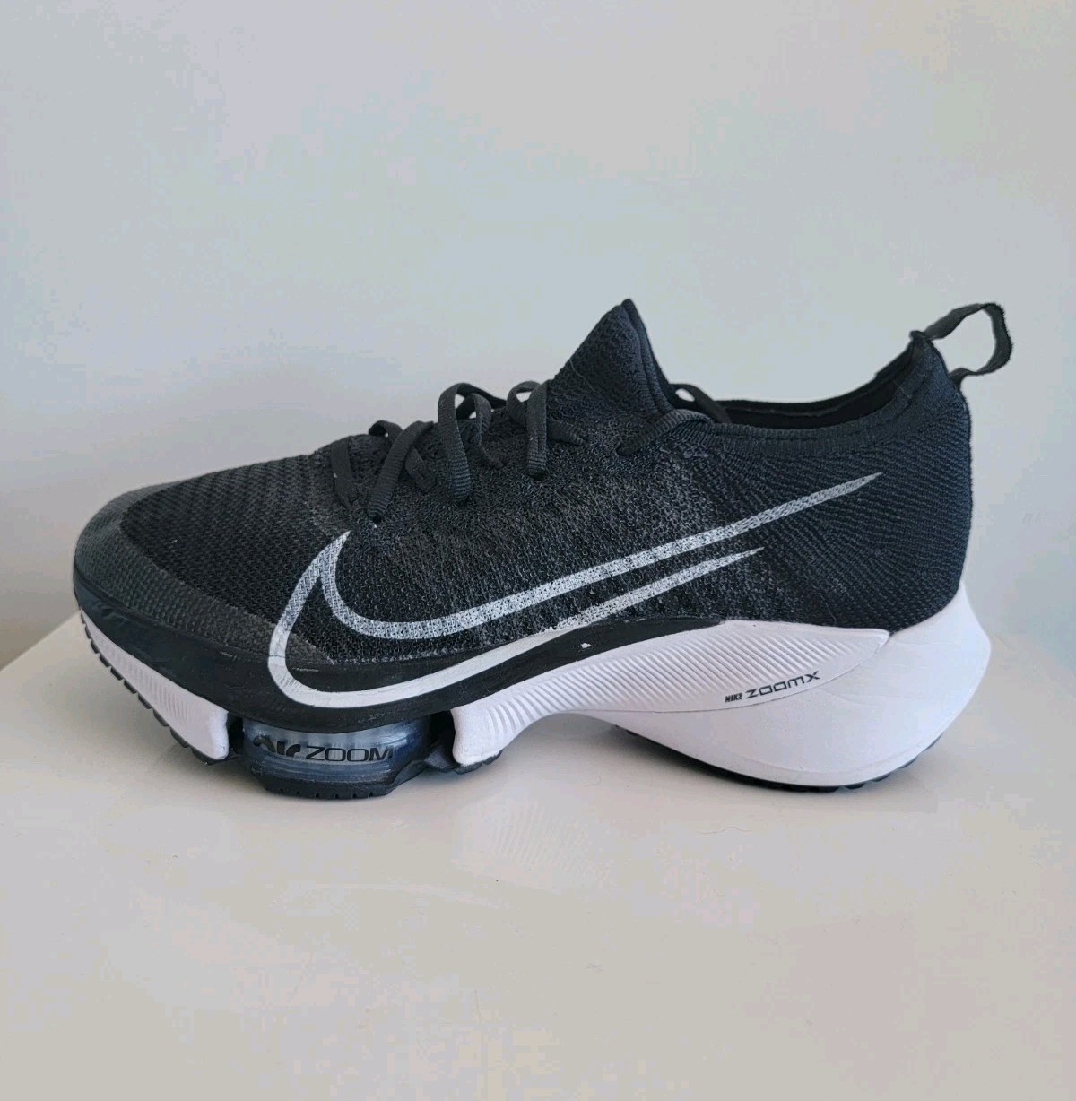 NIKE AIR ZOOM TEMPO NEXT% FLYKNIT SIZE UK 6 EUR 40 (CI9923 005) BLACK / WHITE