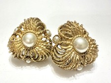 Vintage Oscar de la Renta Puffy Filigree Earrings with Faux Pearls ODLR Bridal