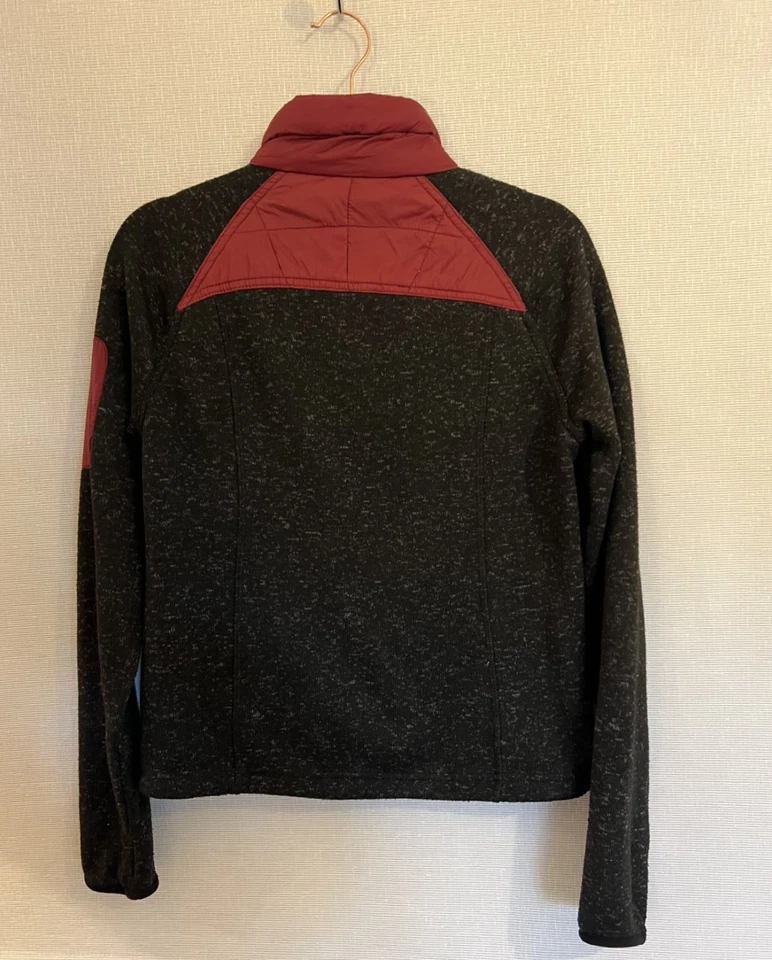 Chaqueta Harley Davidson para mujer talla mediana roja acolchada negra polar cremallera completa. Foto 4 de 4