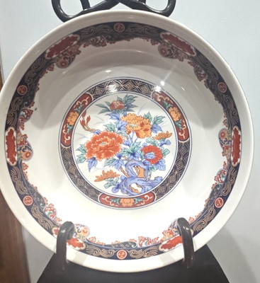 Vintage Japanese Arita Porcelain Bowl in Imari Style (Mori-Bachi or kashi-ki)