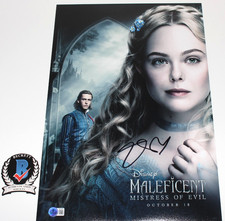 ELLE FANNING SIGNED 'MALEFICENT' 12x18 MOVIE POSTER AUTOGRAPH BAS BECKETT COA