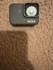 GoPro HERO7 Silver + 32GB microSD Clean and Fully Functional - No Charger