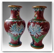 Chinese Cloisonn&eacute; Enamel Vase set on stands Baluster Floral Qing Republic 7.5"