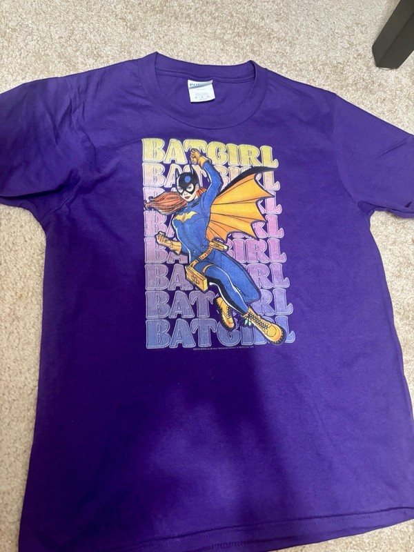 Purple T Shirt Batgirl Unisex Youth Medium Vintage Style Batman NWOT 100% Cotton