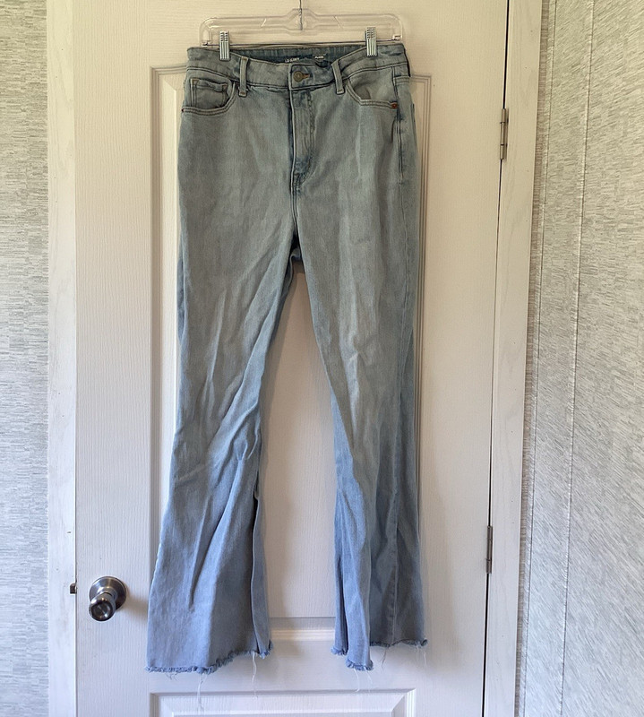 Old Navy High Rise Flare Jeans Light Wash Blue Denim 5-Pocket Women 12