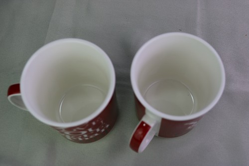 2er Set rote Kaffeetassen Love You More Than Chocolate Gourmet Village - Bild 7 von 7