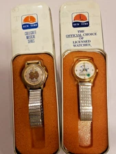 2 Vintage NOTRE DAME Football Sun Time Watches, 1 Musical Series, Gold Tone Used