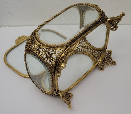Vintage Hollywood Regency Gold and Glass Jewelry Casket As/Is - Picture 3 of 7