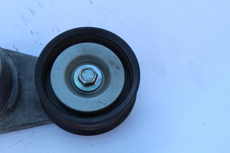 Infiniti Q50 2014 3,7 tensor de correa serpentina y polea M2633 Foto 4 de 4