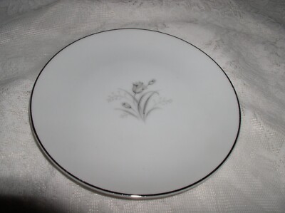Bread Cake Plate Creative Royal Elegance Fine China Japan