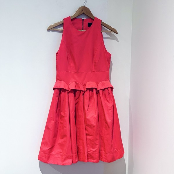 Cue Womens Midi Dress Pleated Fit And Flare Coral Pink Sleeveless Size 8