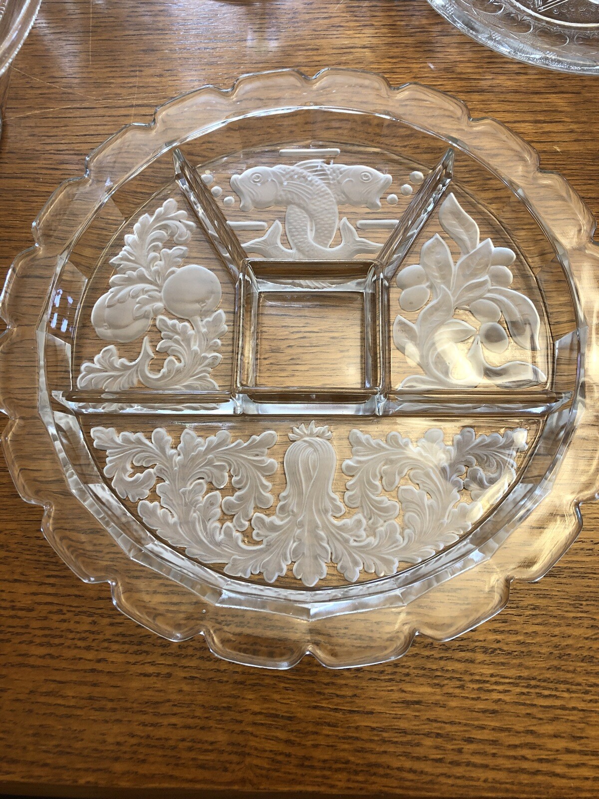 Round Divided Relish Serving Dish Tray Clear Frosted Etched Intaglio