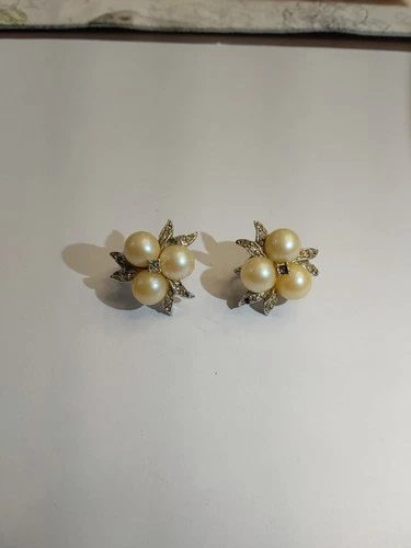 Faux Pearl Rhinestone Clip On Earrings Vintage Costume Jewelry