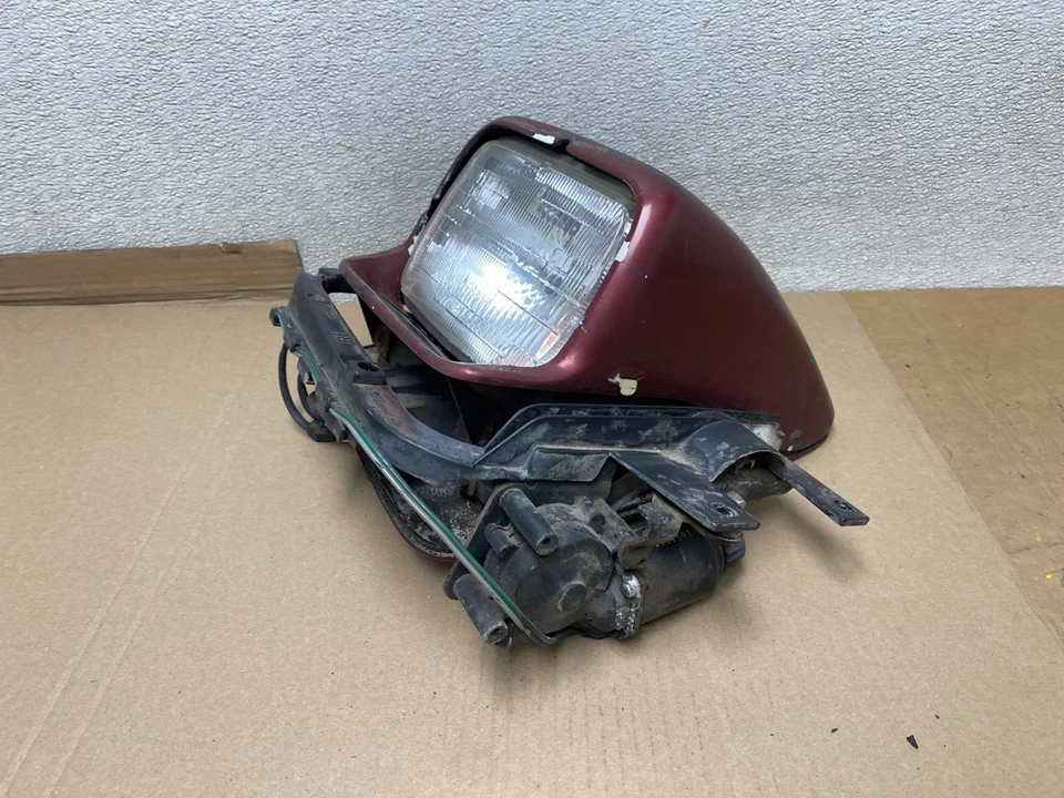 Faro lateral derecho pasajero Chevrolet Corvette 1984 a 1989 OEM U0856 DW Foto 2 de 4