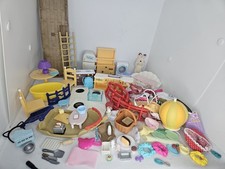 Calico Critters Sylvanian Families Kitchen Bathroom Lot Food Plates 2 Figures