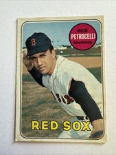 1969 Topps baseball set break #215 PICO PETROCELLI BOSTON RED SOEX EX