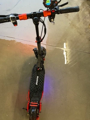 trotinette électrique adulte - Photo 1/4