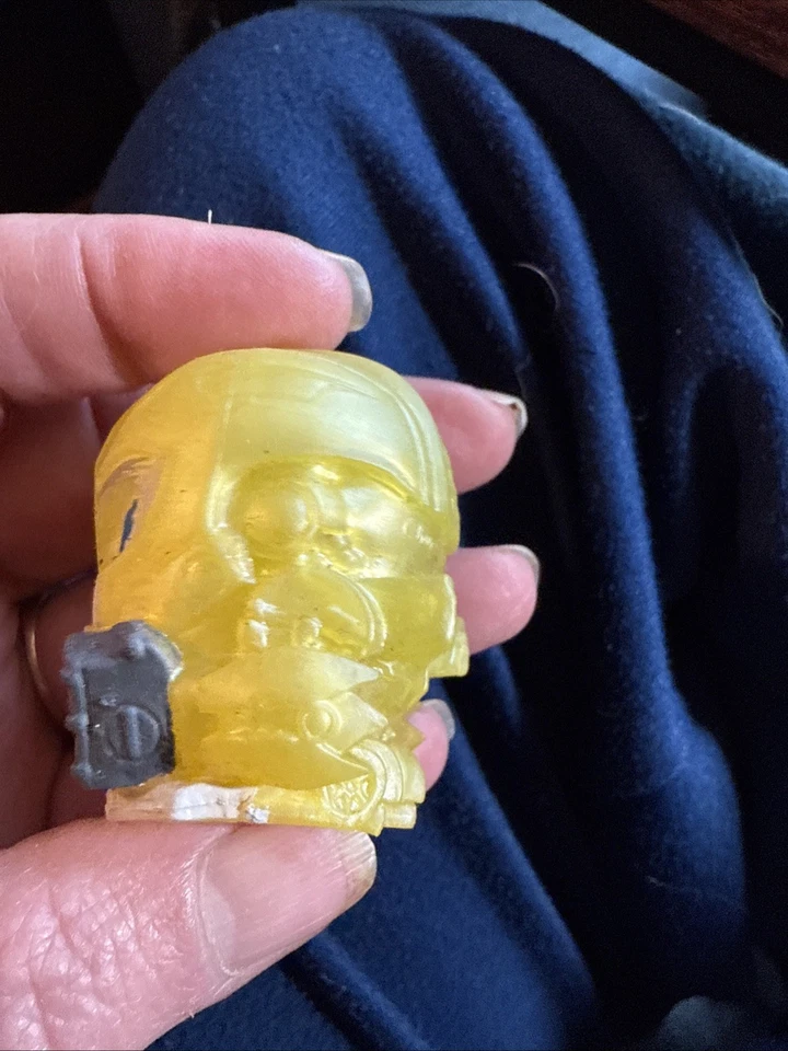 Robot transformador amarillo MASHEMS Foto 2 de 4