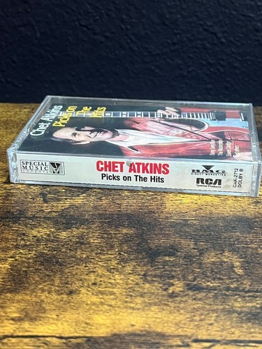 Chet Atkins Picks on the Hits Cassette Tape 1989 Sealed The Masterpiece Country - Picture 6 of 7
