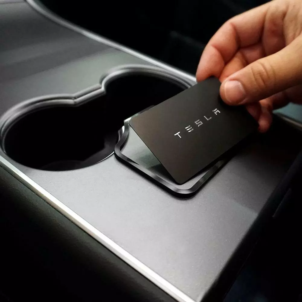 Black Key Card Holder for Tesla Model 3