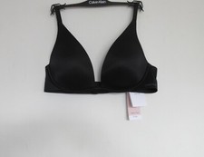 Calvin Klein Liquid Touch Lightly Lined Plunge Bra QF5913 Black 32C 48.50 NWT