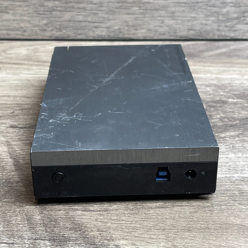 Disco duro externo portátil de escritorio LaCie Porsche Design AR35U3 USB 3.0 - gris Foto 4 de 4