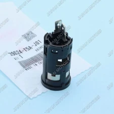 OEM Honda Odyssey Acura Center Console Power Outlet Socket Assy 39624-T5A-J01