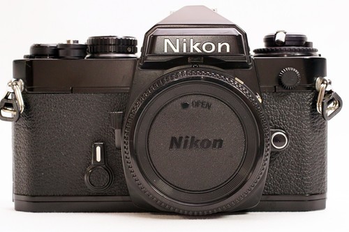 Nikon FE schwarzes Gehäuse analoge Spiegelreflexkamera 35 mm Gehäuse aus Japan #a058 - Bild 4 von 15