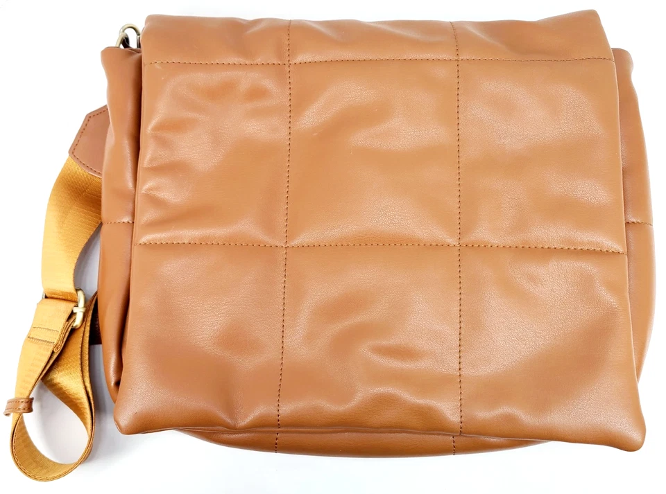 Free People Urban Outfitters Bolso Mensajero Bolso para Laptop Nube Cuero Vegano Foto 3 de 4