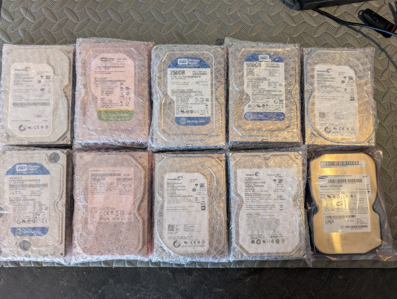 Lot of 20 3.5" SATA Hard Drives 11.7TB Tested Wiped WD Seagate Toshiba Hitachi