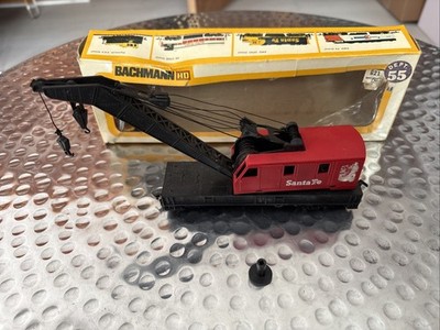 HO Santa Fe Railroad Crane Lift Bachmann