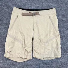 ARCTERYX Gamma Quick Dry Shorts Men’s 32 Tan Climbing Hiking Stretch 9” Inseam