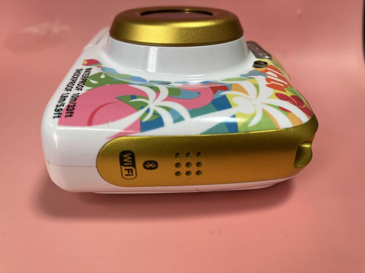 Nikon COOLPIX W150 resort color compact digital camera
