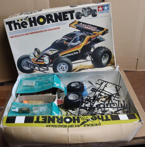 De colección Tamiya The Hornet Escala 1/10 RC Off Road Corredor Modelo Kit Japón #5845 - Imagen 12 de 17