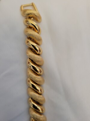 Vintage Napier Pat Pend Goldtone 7 Inches Bracelet
