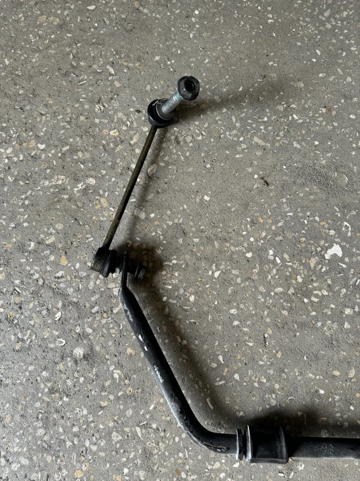 ESTABILIZADOR TRASERO ESTABILIZADOR OSCILANTE BARRA ANTIVUELCO PORSCHE BOXSTER OEM 1997 - 2004 Foto 2 de 4