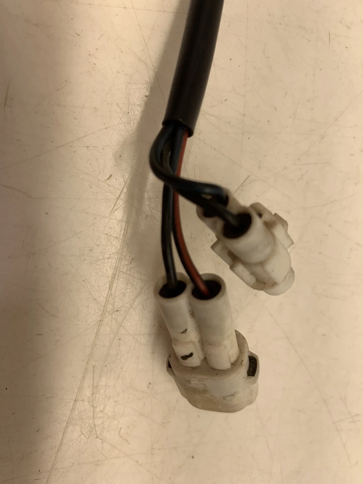 Interruptor, apagado auxiliar - Polaris 600 Rush 2010 Foto 4 de 4