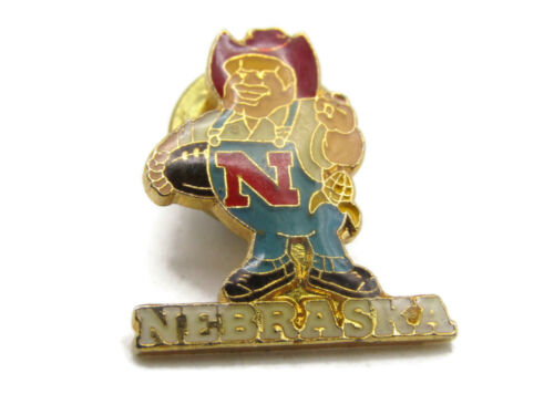 Nebraska Pin Male Graphic In A Hat Gold Tone - Picture 1 of 4